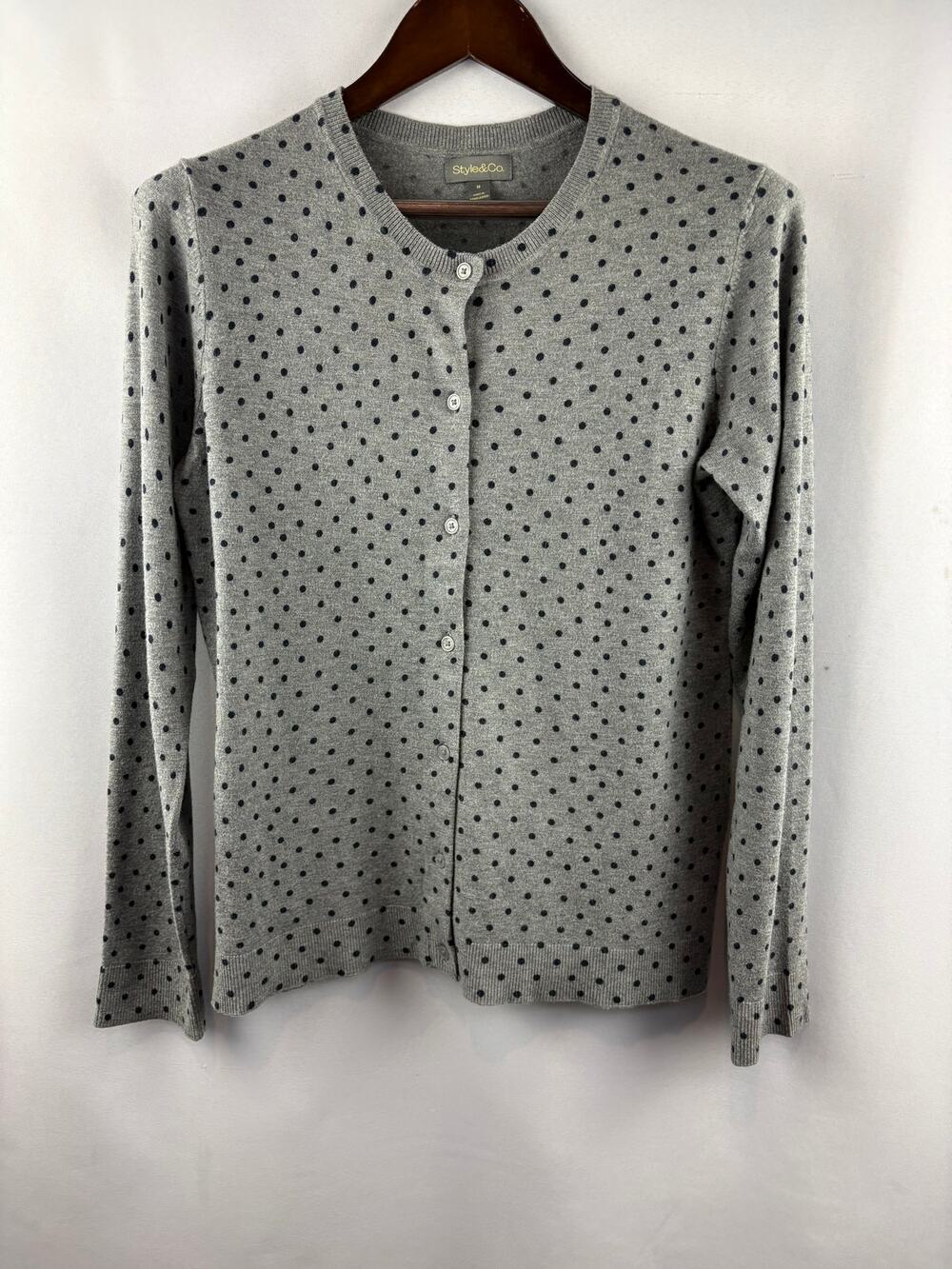 Women’s Style&Co Medium Heather Gray Cardigan w/ Navy Polka Dots